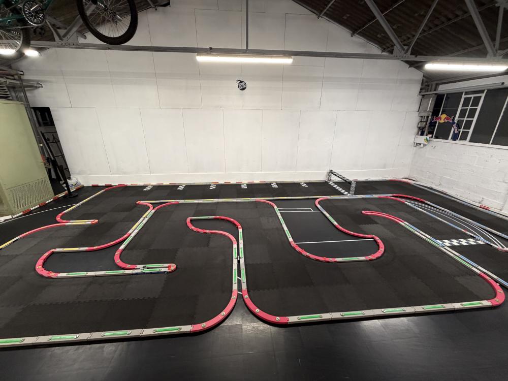 Bomb Racing